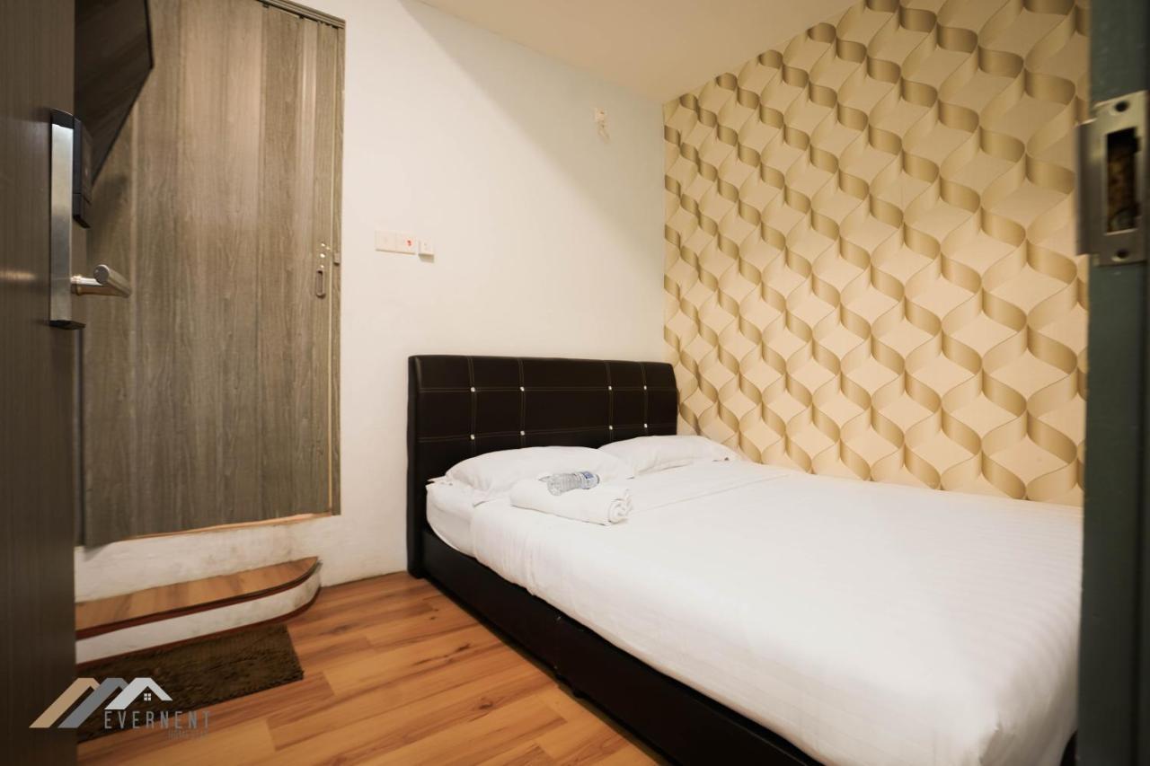 Welcome Inn By Evernent @ Pelita Commercial, Miri Eksteriør billede