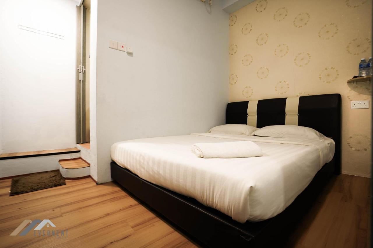 Welcome Inn By Evernent @ Pelita Commercial, Miri Eksteriør billede